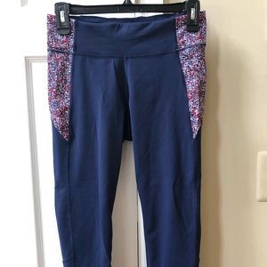 Under Armour Women’s Leggings - Size XS